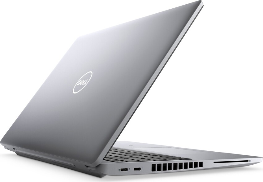 Prenosnik Dell Precision 3560 / i5 / RAM 16 GB / SSD Disk / 15,6″ HD